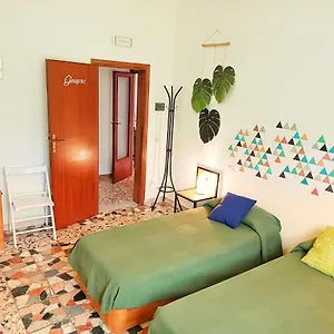 Bed & Breakfast Lo Zizzolo- 